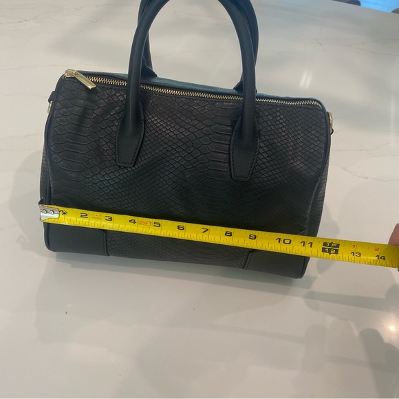 Express Faux Leather Black Snake Print Handbag - Picture 4 of 6